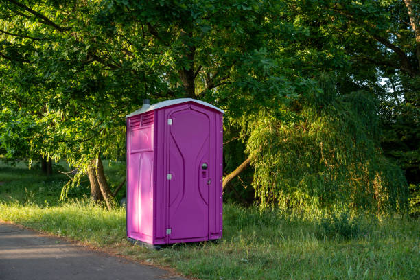 Best Portable restroom trailer rental  in Hartshorne, OK